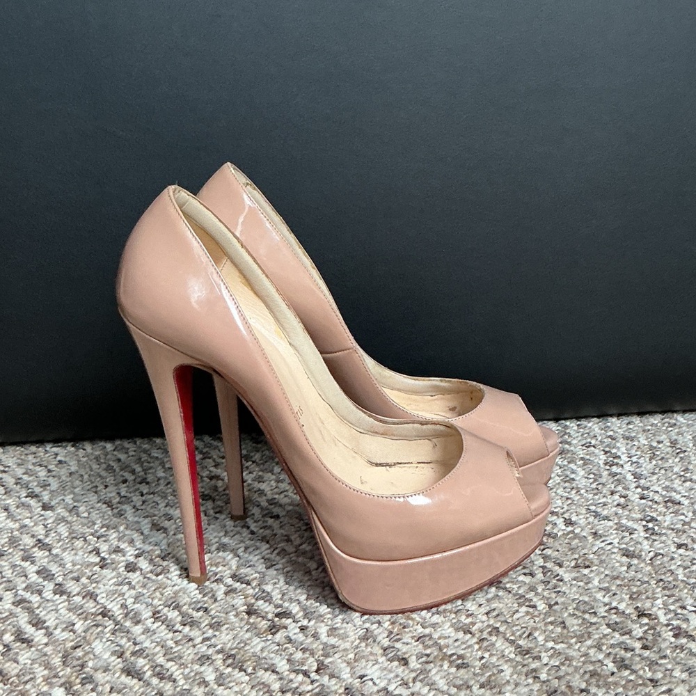 Christian Louboutin Nude Patent Leather Peep-Toe Pumps with Red Soles